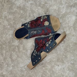 ❤️‍🔥❤️‍🔥❤️‍🔥ALEXANDER MCQUEEN denim clog!((RARE))